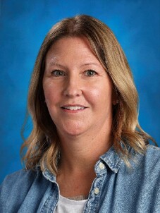 Photo of Wendy Lynch