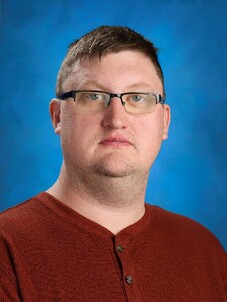 Photo of Brandon Bell